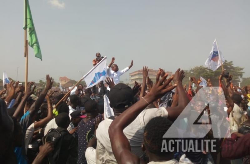RDC : à Brazzaville, Félix Tshisekedi et Sassou Nguesso se sont entretenus pendant une heure
