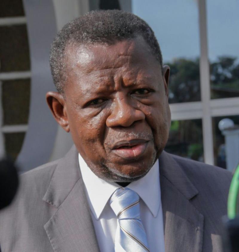 Après Kabila, Lambert Mende vomi à son tour — RDC Après Kabila, Lambert Mende vomi à son tour — RDC
