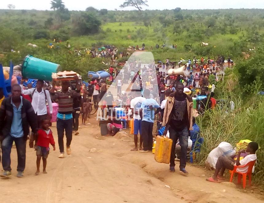 Les congolais quittant l'Angola (Photo ACTUALITE.CD)