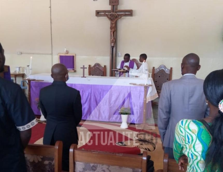 Kasaï-Oriental: messe de requiem en mémoire de Kasonga Tshilunde à Mbuji-Mayi