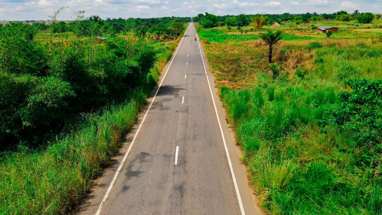 SICOMINES S.A : poursuite des travaux de construction de la RN1 sur son ...