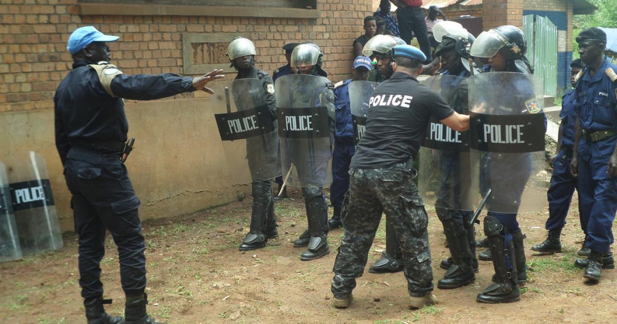Quelques élements de la police anti-émeute