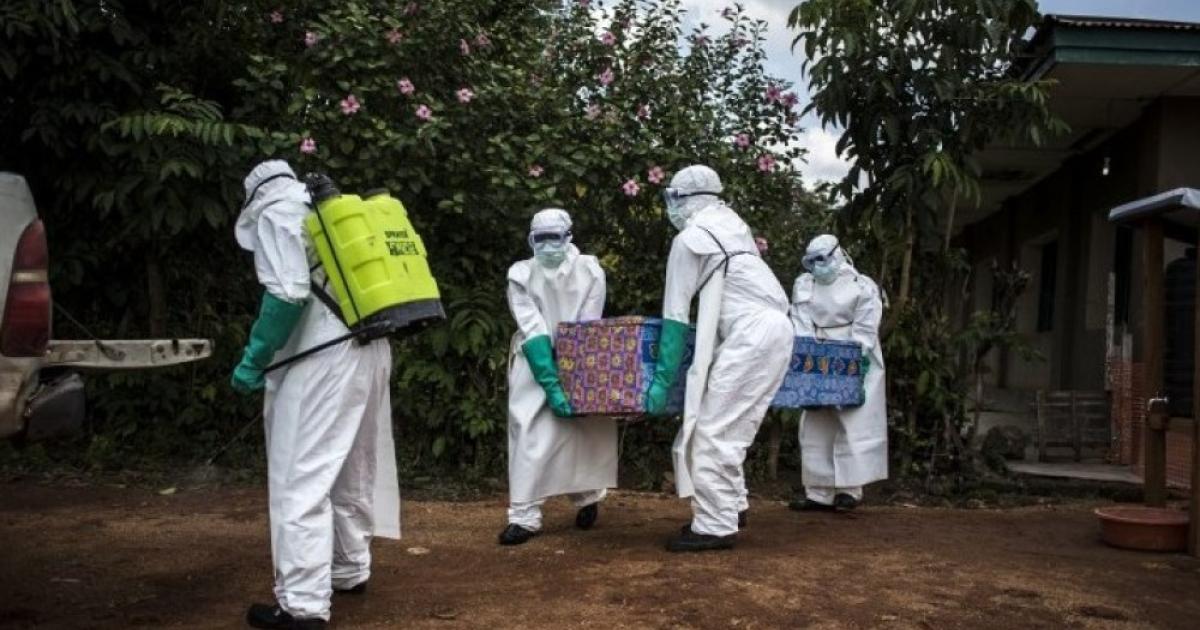 Enterrement sécurisé d'un cas confirmé d'Ebola  en RDC.  Ph. Tiers 