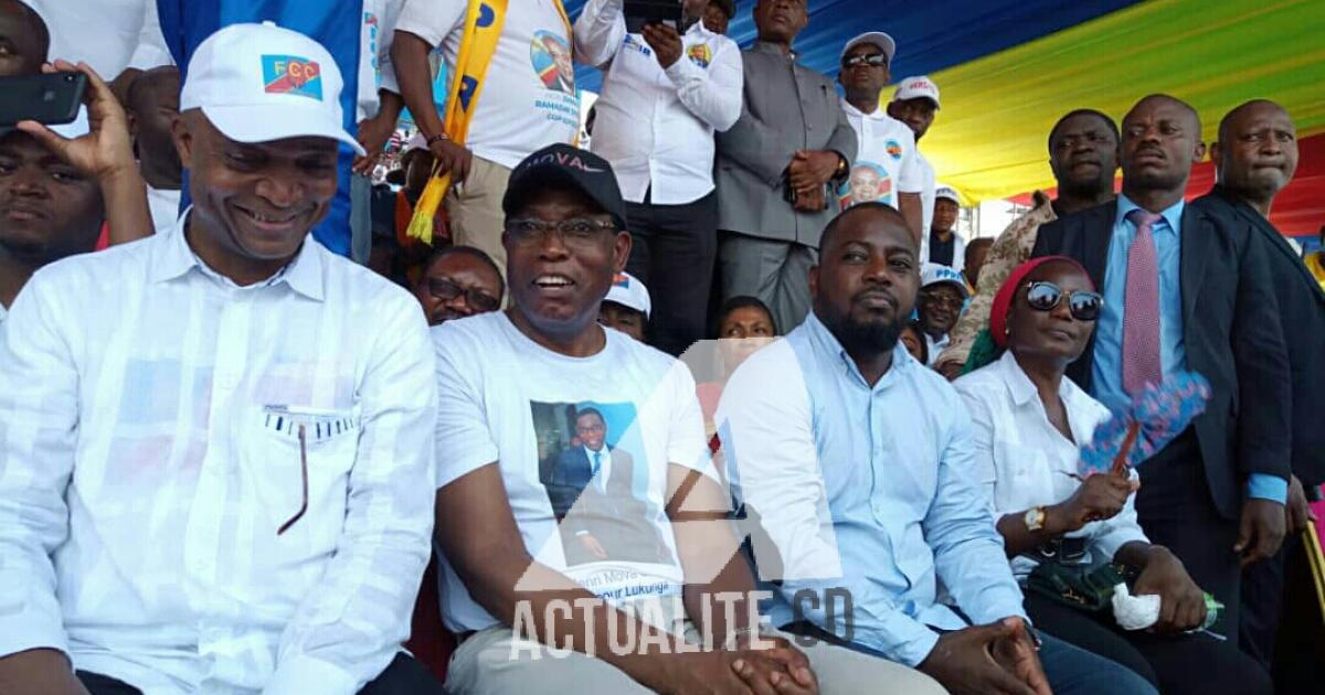Shadary, Mova, Zoe et Jaynet Kabila au meeting du FCC / Ph. Christine Tshibuyi 