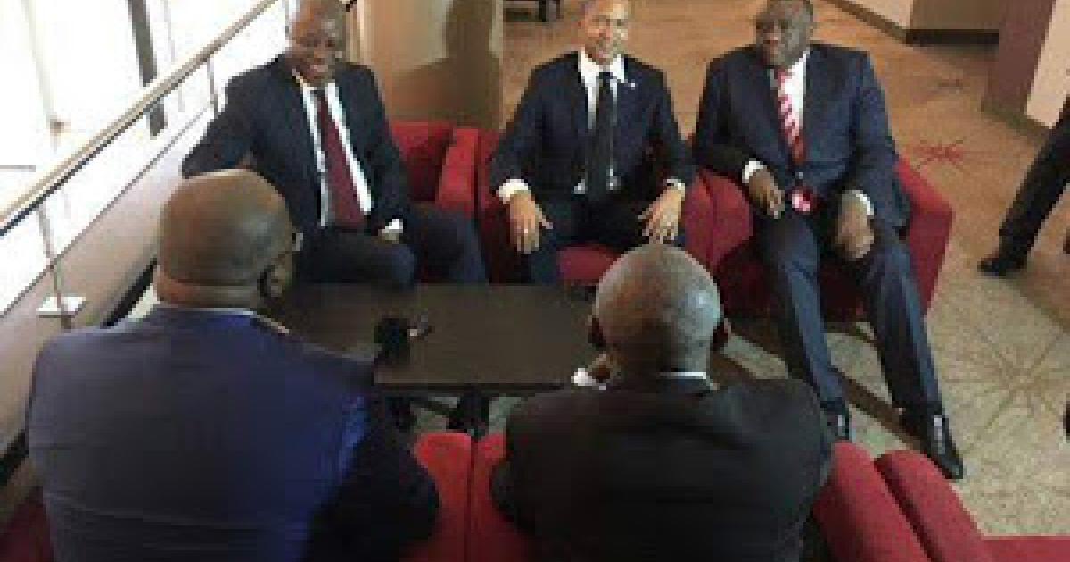 Jean-Pierre Bemba, Félix Tshisekedi, Vital Kamerhe, Moise Katumbi, Adolphe Muzito lors d'une réunion le 12/09/2018 à Bruxelles. Photo Albert Mukulubundu via Radio Okapi