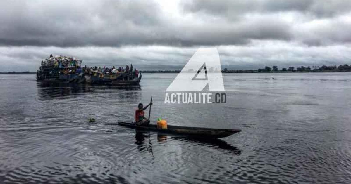 Une embarcation en provenance de Gemena sur le Fleuve Congo (Photo Patient Ligodi/ACTUALITE.CD)