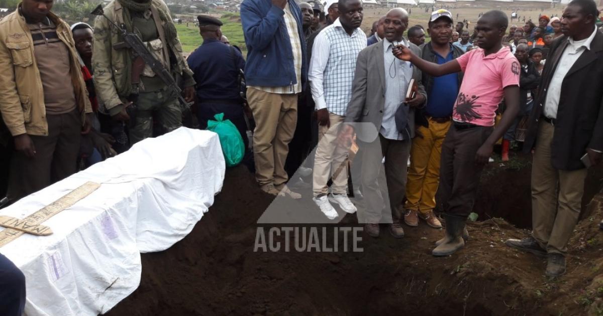 Inhumation après l'attaque (Photo ACTUALITE.CD)