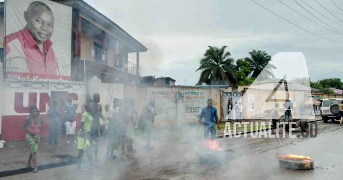 manifestation des militants de l'UNC contre la désignation de Martin Fayulu comme candidat de l'opposition à la présidentielle/Ph. Christine Tshibuyi 