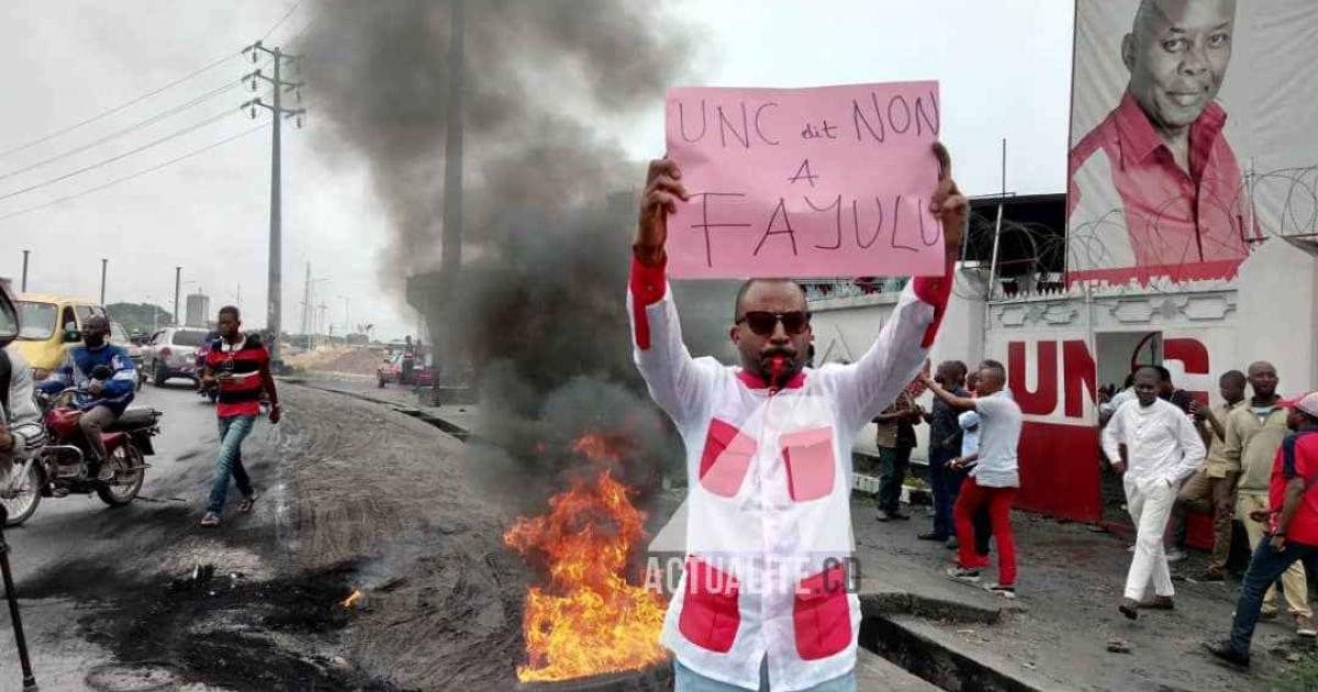 manifestation des militants de l'UNC contre la désignation de Martin Fayulu comme candidat de l'opposition à la présidentielle / Ph. Christine Tshibuyi