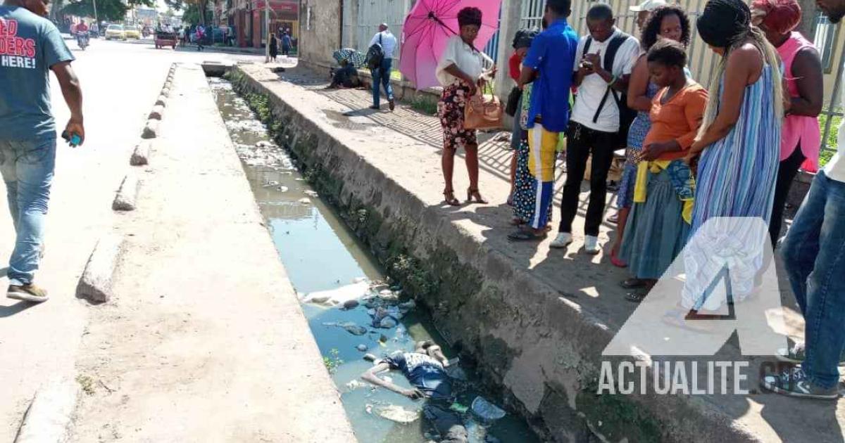 Un corps sans vie découvert près de l'assemblée provinciale de Kinshasa/Ph. Christine Tshibuyi