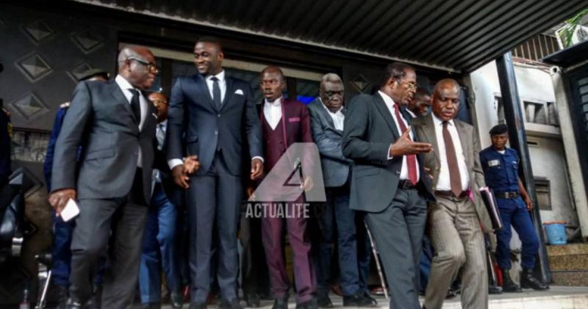 Les candidats de l'opposition après une réunion avec le président de la CENI