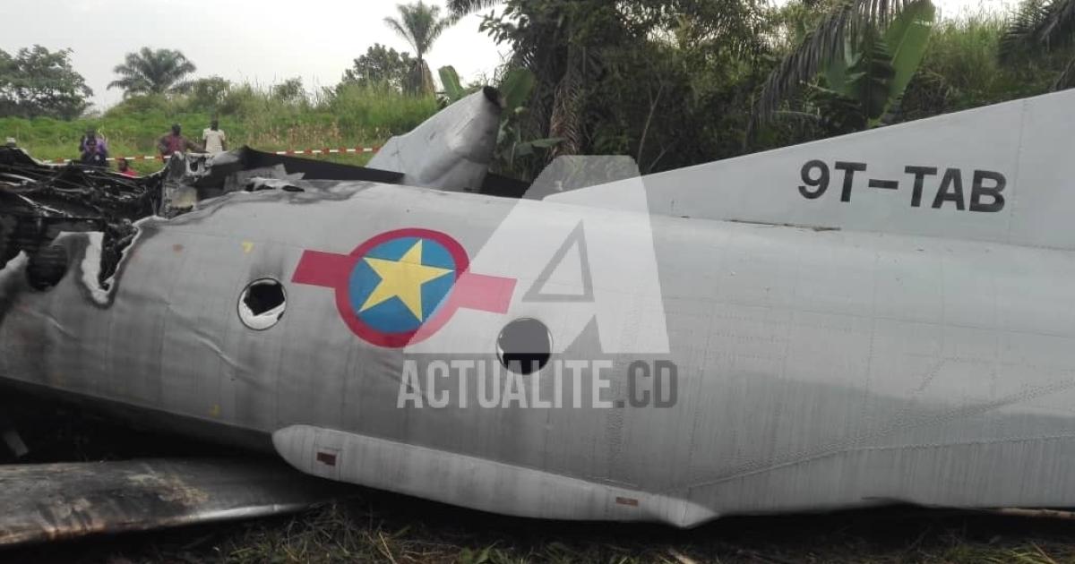 Crash d'un aéronef de l'armée à l'aéroport de Beni/Ph Yassin Kombi ACTUALITE.CD