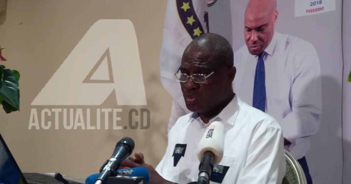 Martin Fayulu en conférence de presse le dimanche 30 décembre 2018 après le vote.
