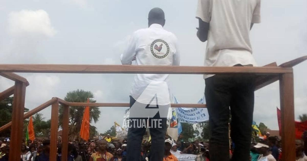 Martin Fayulu en meeting à Buta