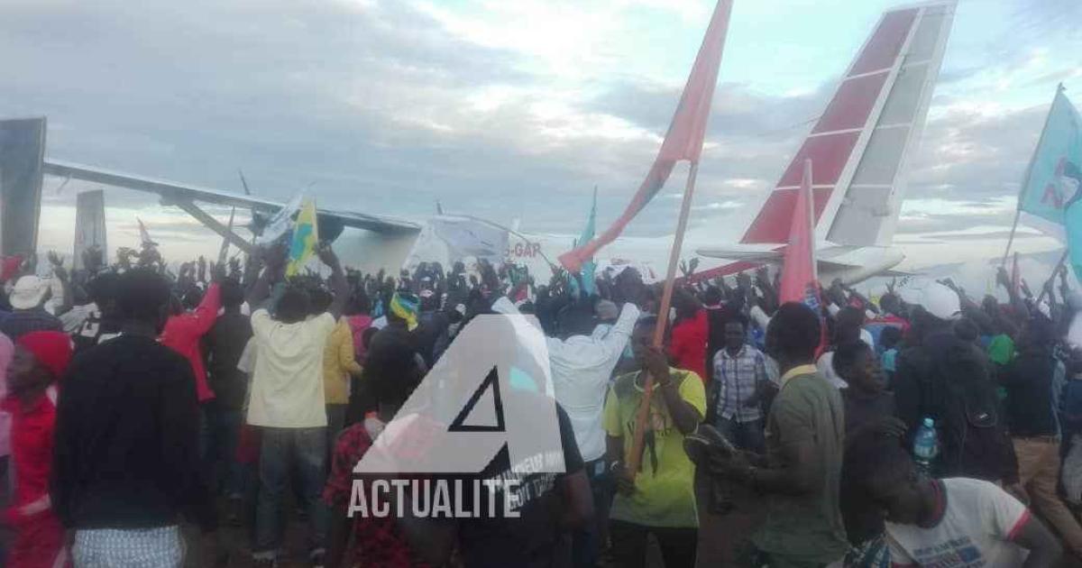 Martin Fayulu arrivé à l'aéroport de Mavivi à Beni