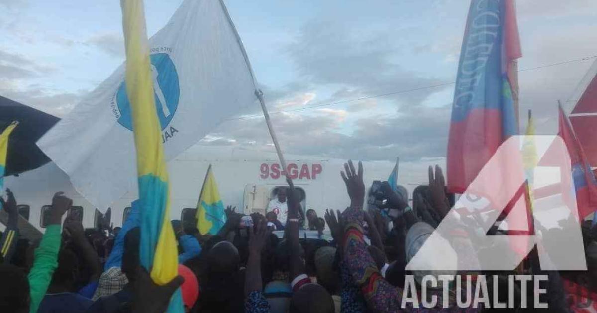 Martin Fayulu arrivé à l'aéroport de Mavivi à Beni