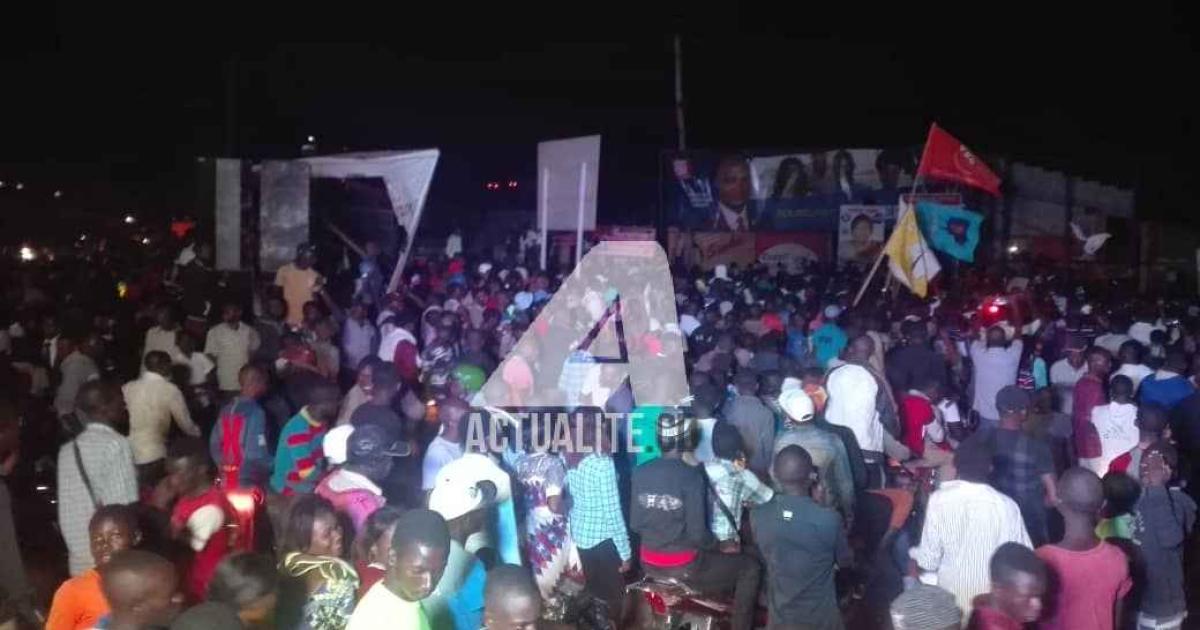 Le panneau de Ramazani Shadary, candidat du FCC détruit par les militants de l'opposition à Beni