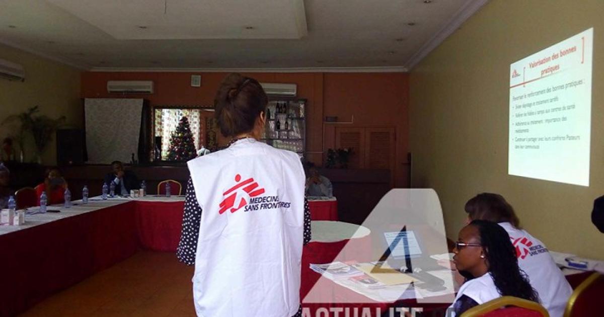 Atelier de MSF avec les leaders religieux et leaders d'opinion sur le Sida à Kinshasa