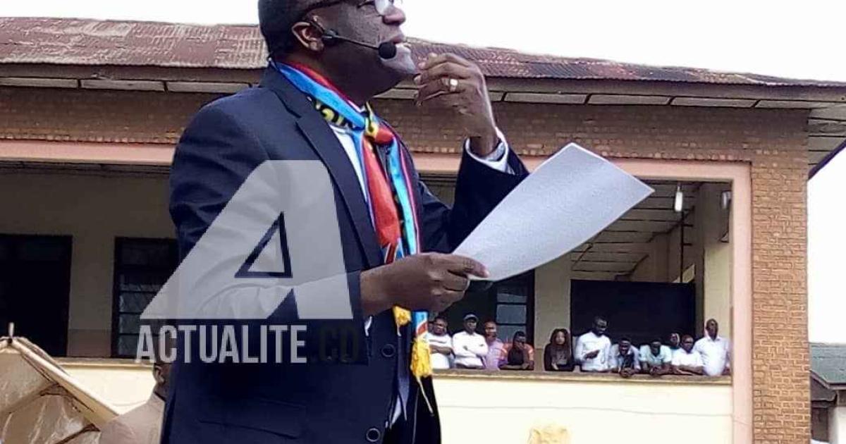 Denis Mukwege lors d'une adresse le jeudi 27 décembre 2018 à la population  au collège Alfajiri à Bukavu.