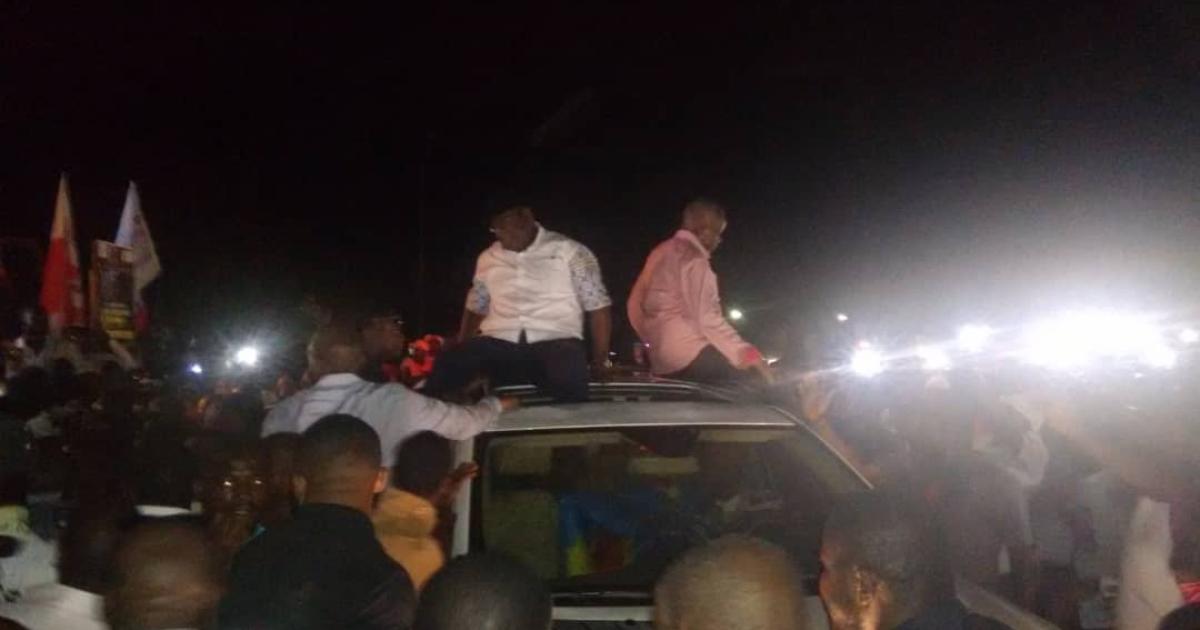 Arrivée de Kamerhe et Tshisekedi à Lubumbashi / Ph. Stanis Bujakera 