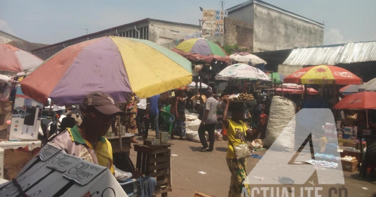 Un marché de Kinshasa