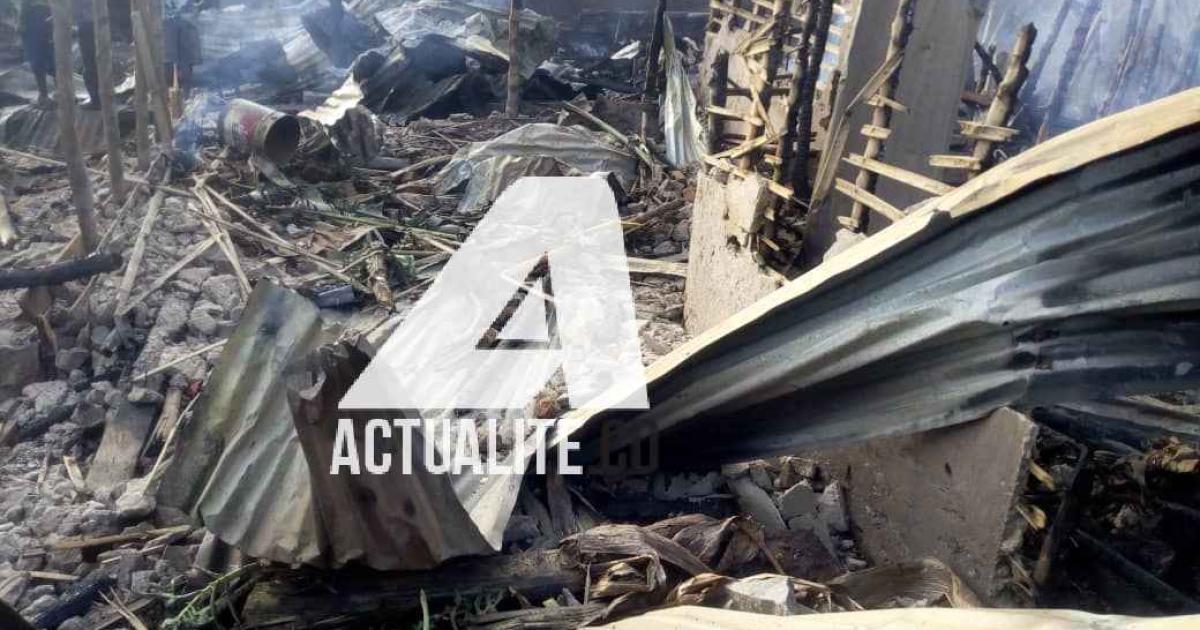 Une maison calcinée après l'incendie à Bukavu
