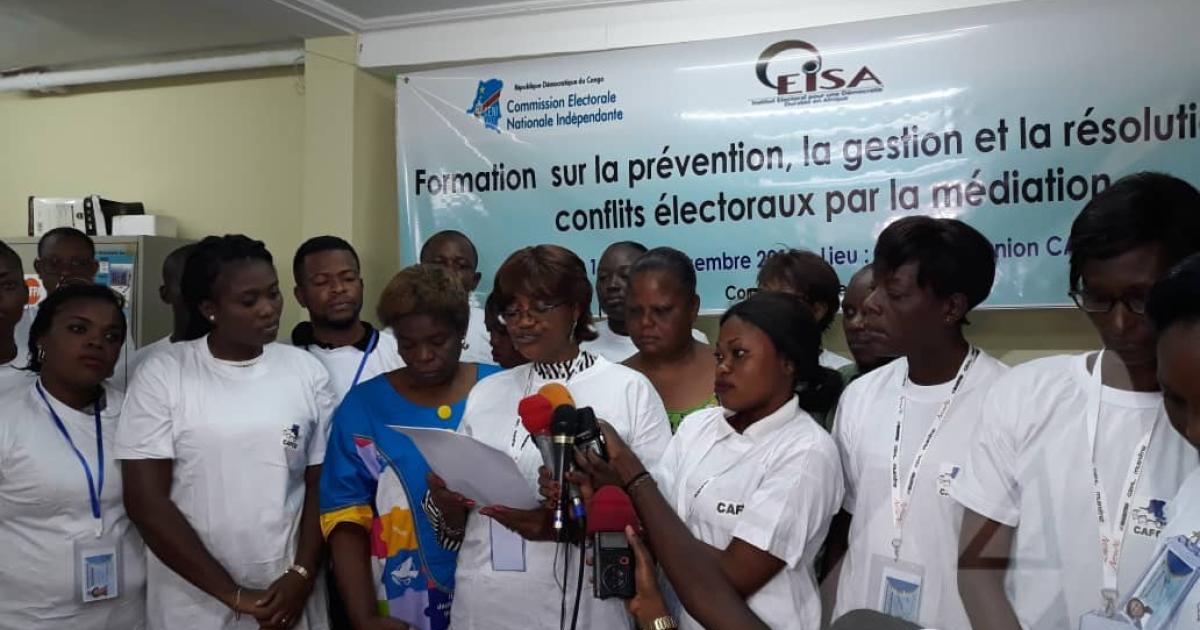 Pélagie Ebaka, membre fondatrice du CAFCO lors d’un point de presse