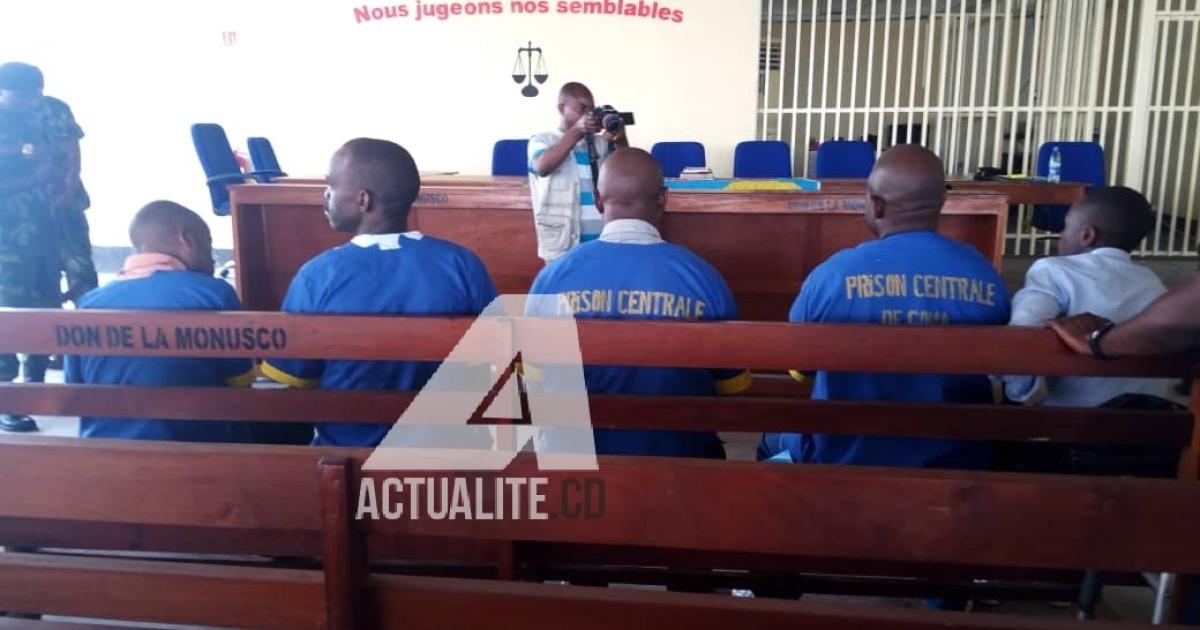 L'ancien chef de guerre Cheka et ses trois co-accusés à l'audience ce jeudi 7 février à Goma à la cour militaire opérationnelle du Nord-Kivu.