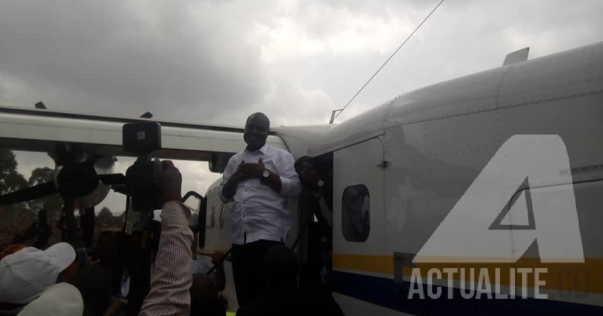 Arrivée de Martin Fayulu à l'aéroport de Rughenda à Butembo.