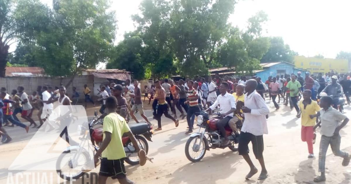 Les militants de l'UDPS manifestent leur colère à Mbuji Mayi après l'échec de leurs candidats aux sénatoriales