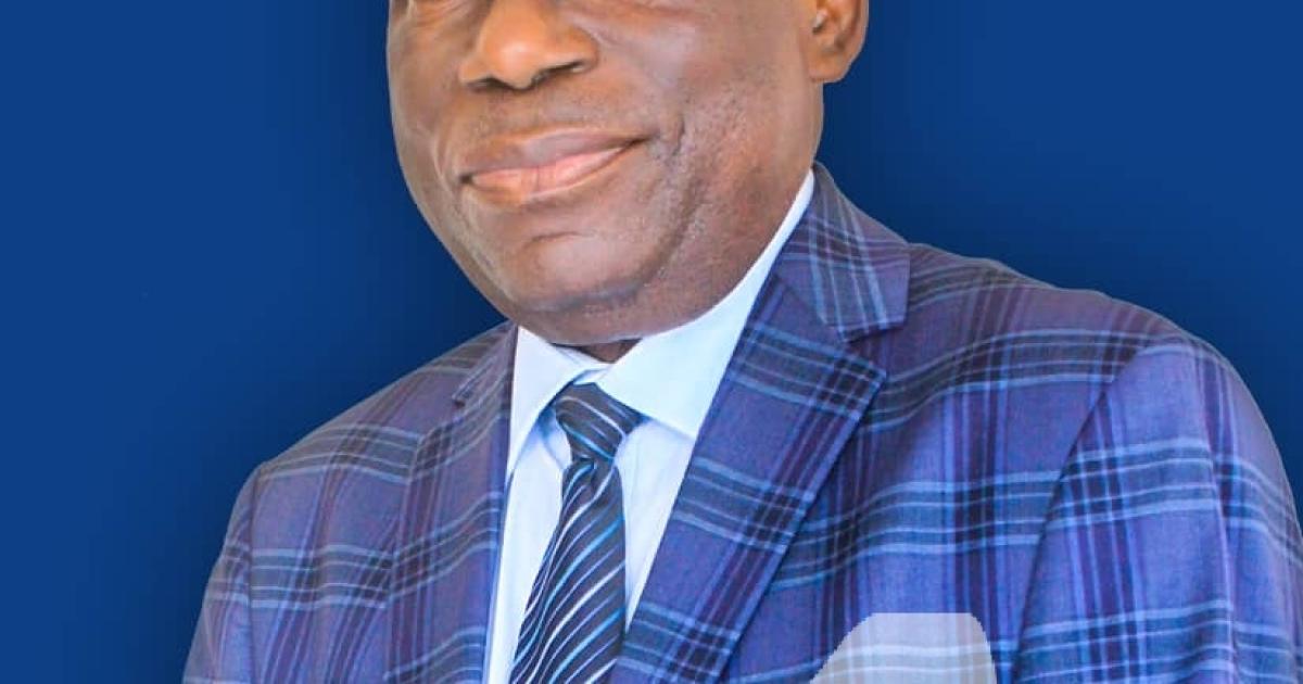 Professeur Ambroise Kamukuny Mukinayi