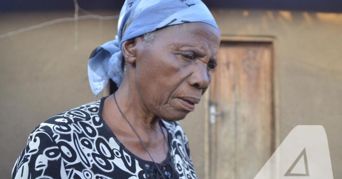 Madame Munyangeyo Aristide. Enseignante