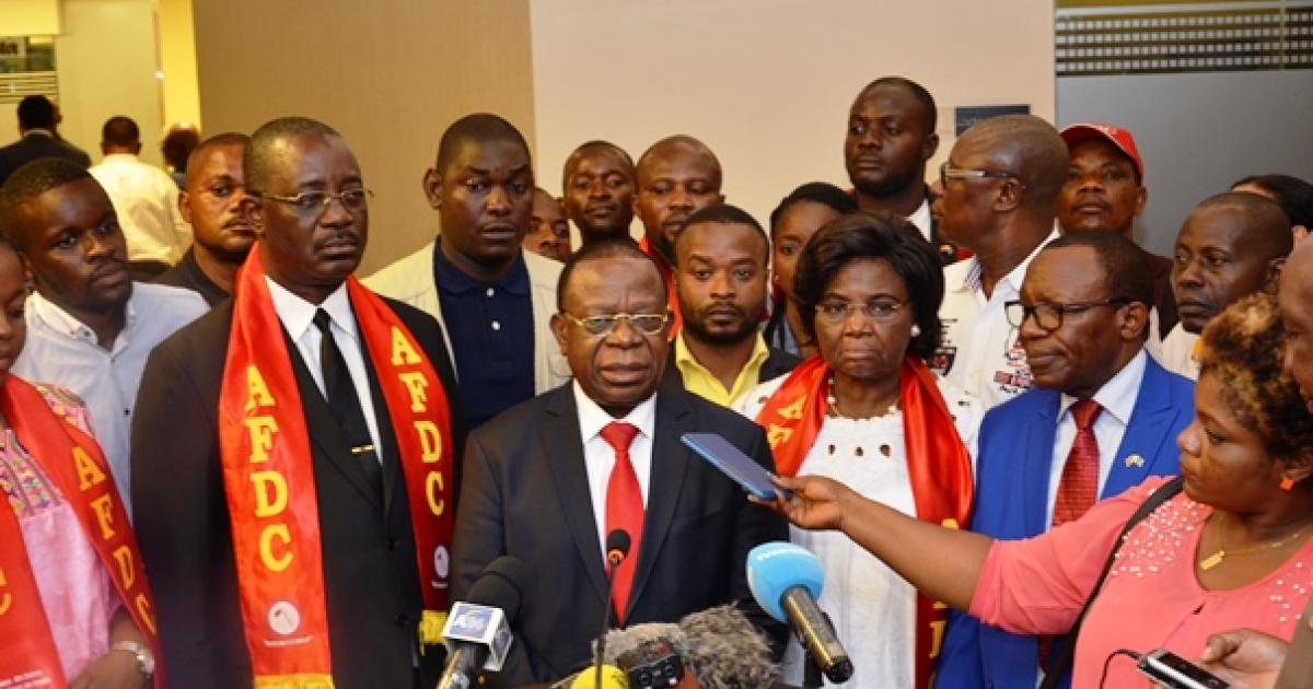 Les cadres de l'AFDC réunis autour de Bahati Lukwebo 