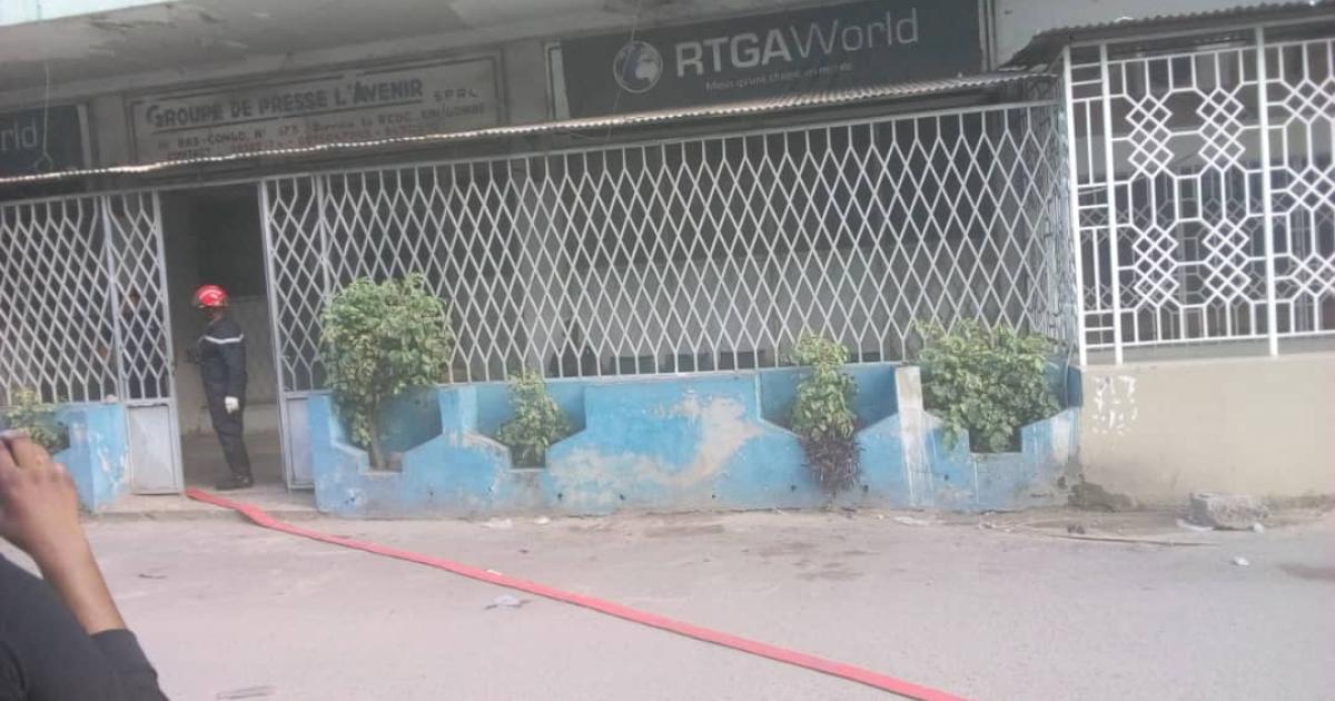 L'intervention des pompiers dans le bâtiment de RTGA et Le Potentiel
