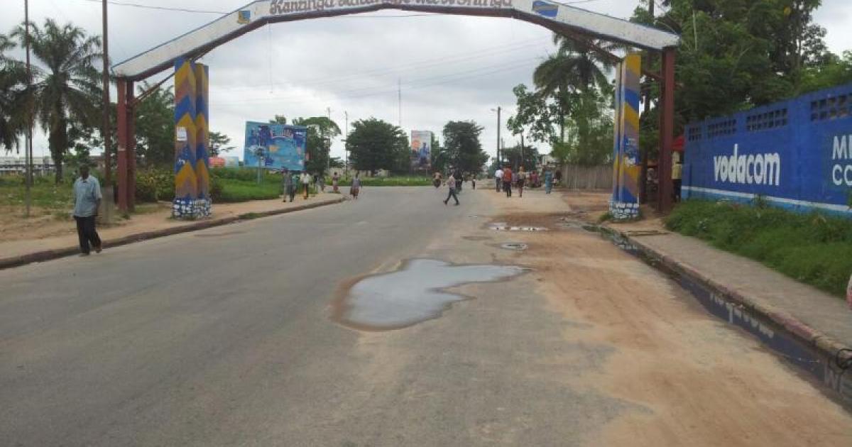 Une rue en pleine ville de Kananga