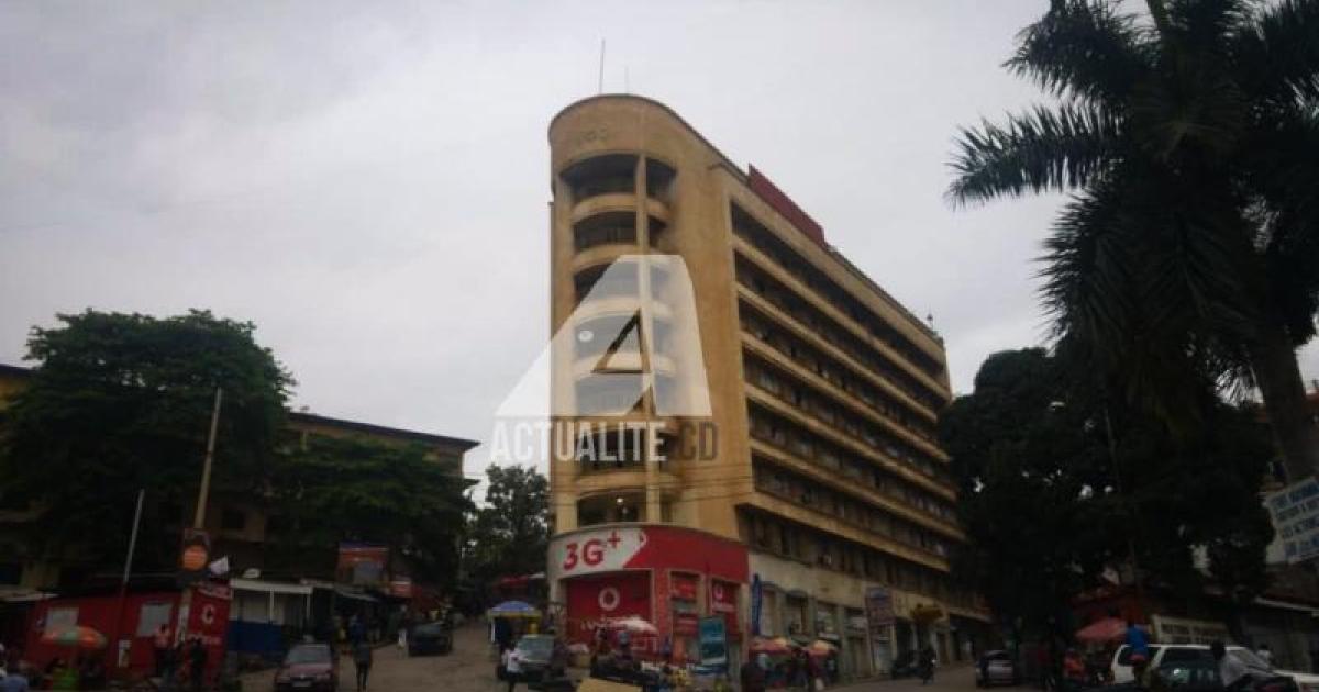 Batiment de l'administration provinciale du Kongo Central. Ph/Fonseca Mansianga ACTUALITE.CD 
