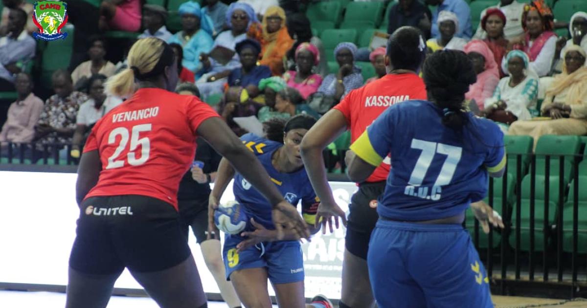 HANDBALL