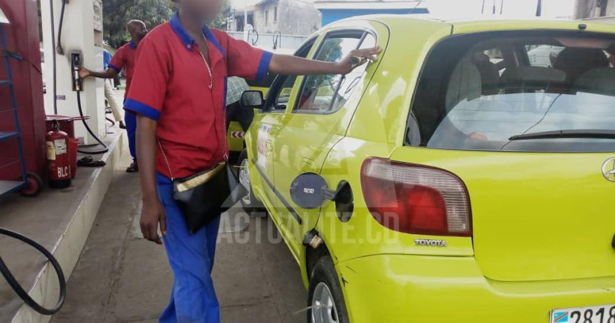 Kinshasa : parcours d'une jeune  pompiste à Bandal 
