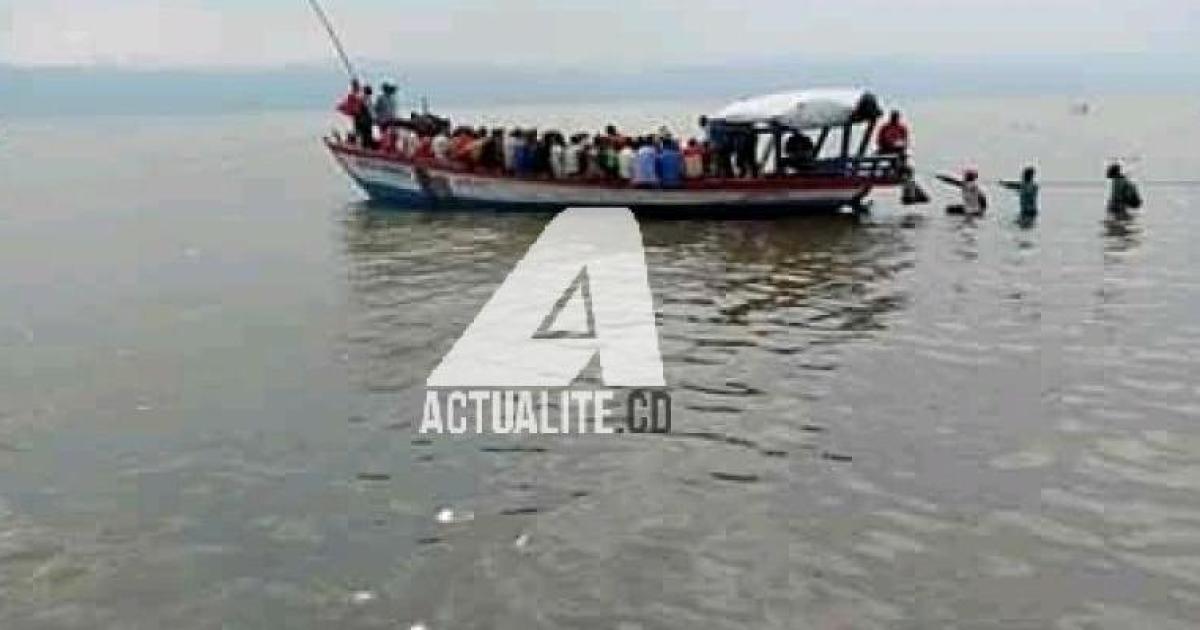 Un bateau sur le lac Kivu. Photo ACTUALITE.CD.