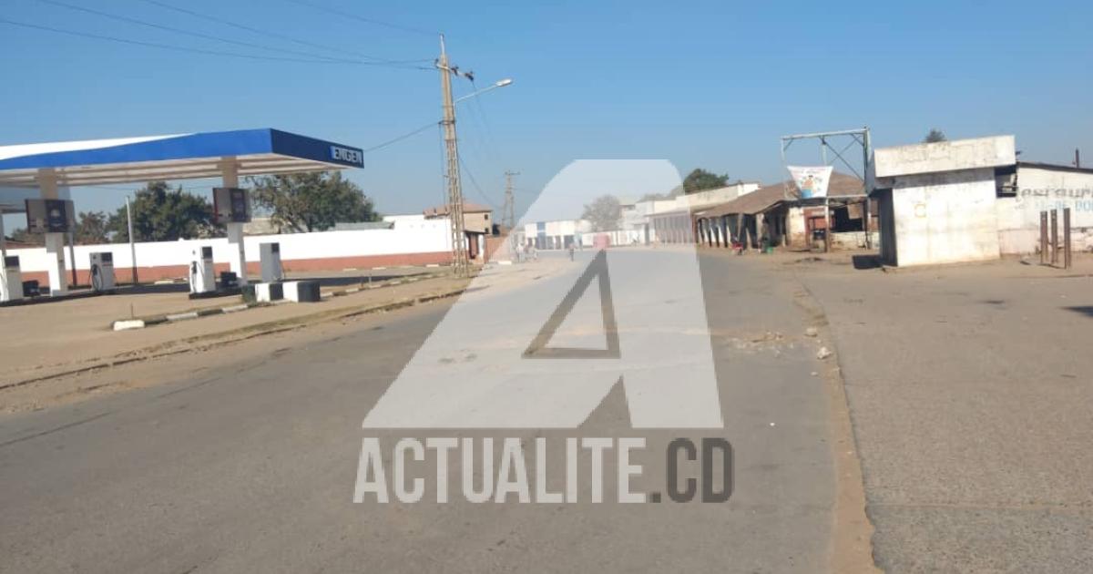 Route Munama en allant vers la commune la Kenya à Lubumbashi. Ph José Mukendi ACTUALITE.CD.