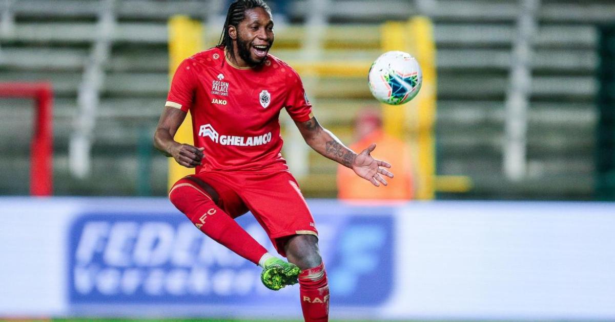 Dieumerci Mbokani, Ph. Droits tiers.