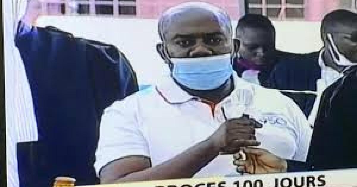 Jeannot Muhima lors du procès 100 jours