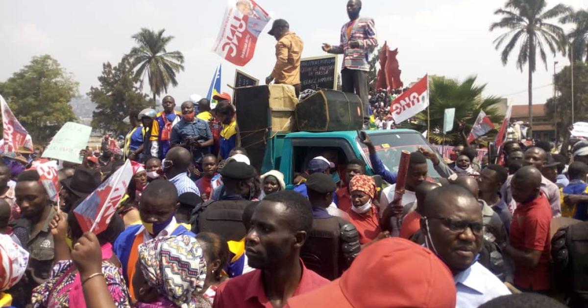 Militants de l'UNC à Bukavu lors de la marche de soutien à Kamerhe. Ph/Actualite.cd Justin Mwamba