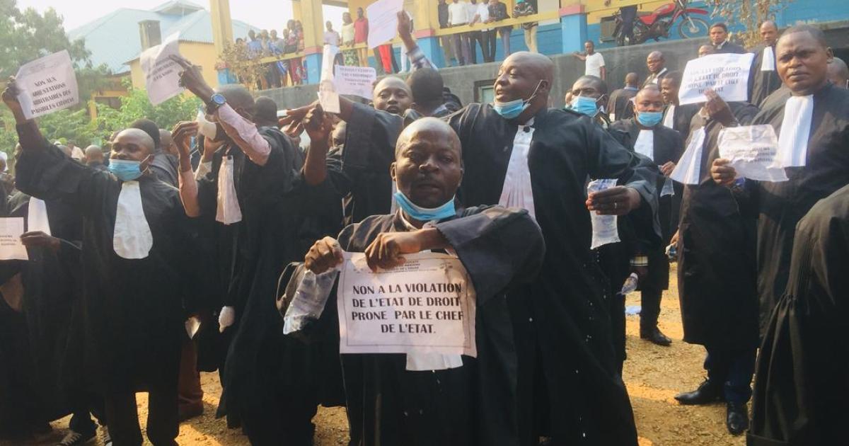 Marches des avocats à Kindu