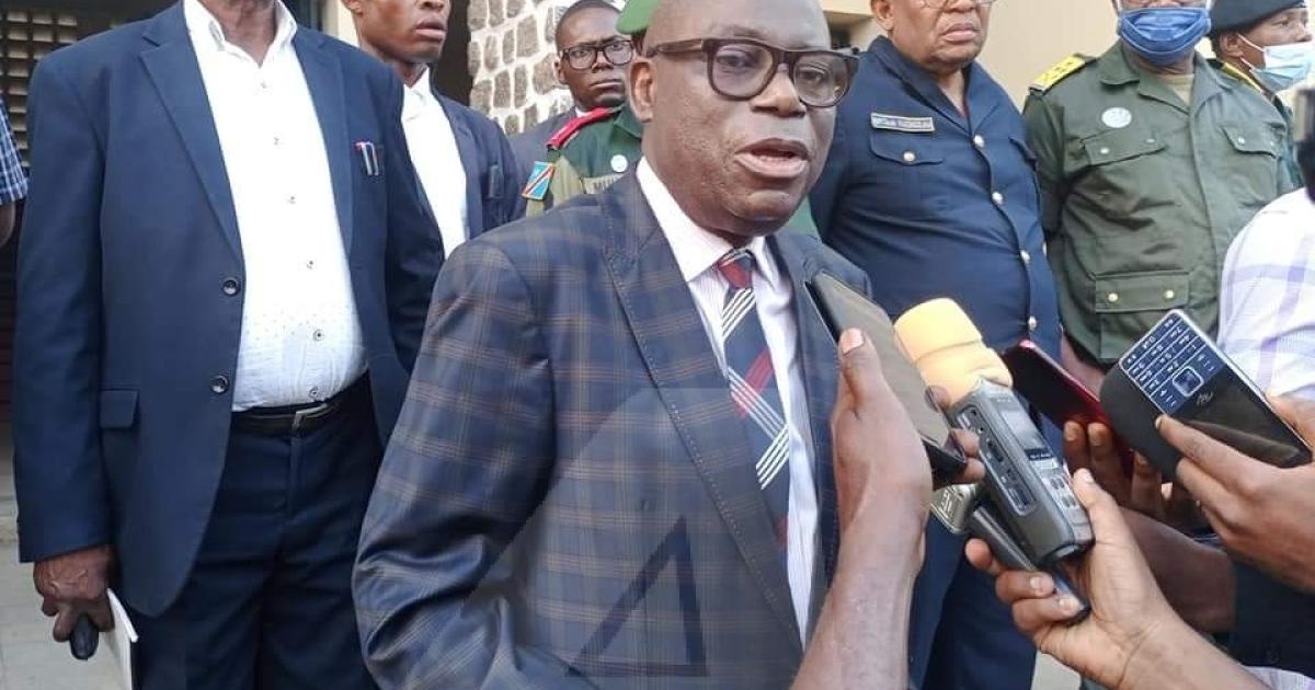 Ambroise Kamukuny, Gouverneur a.i