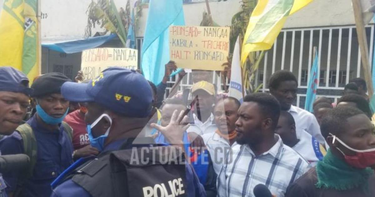 Des manifestants contre Ronsard Malonda à Goma
