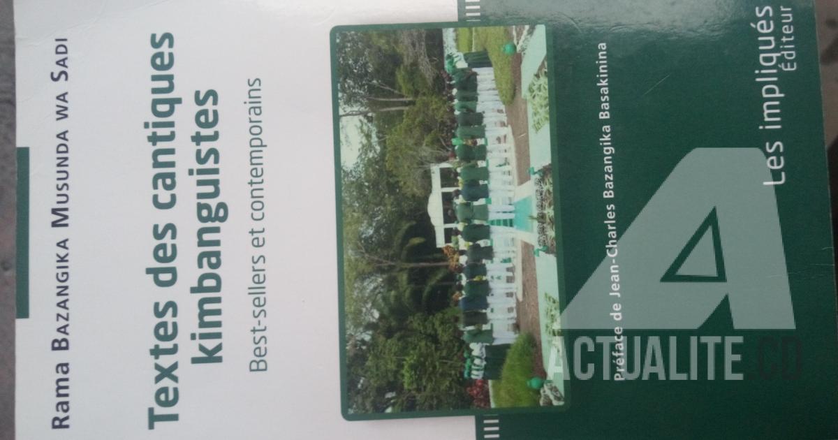 Le livre "textes des cantiques kimbanguistes" de Rama Bazangika. Ph. ACTUALITE.CD.