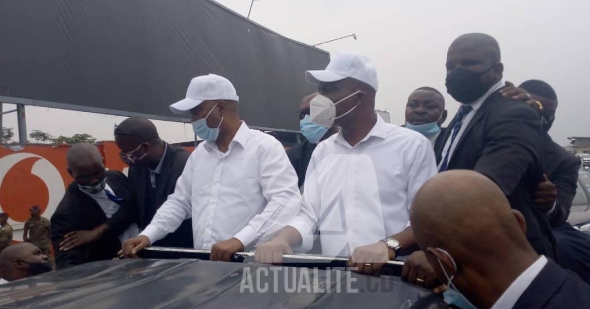 Le cortège de Martin Fayulu et Adolphe Muzito quittant l'aéroport de N'djili ce août 2020/Ph ACTUALITE.CD