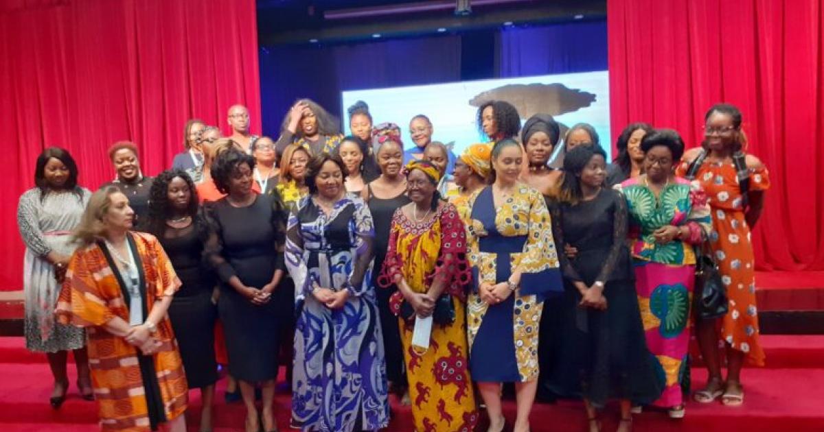 RDC : Denise Nyakeru apporte son soutien à l’association « Femmes de lettres congolaises (FELCO) »