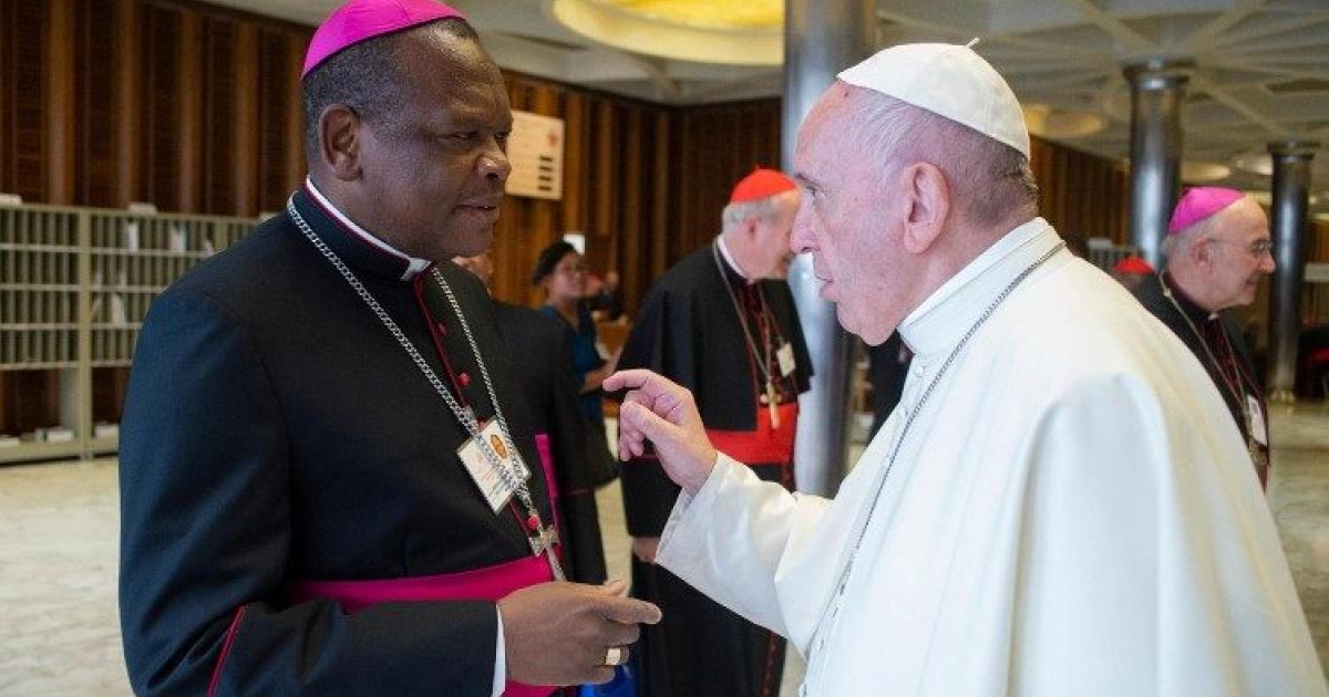 Le Pape François et le Cardinal Ambongo